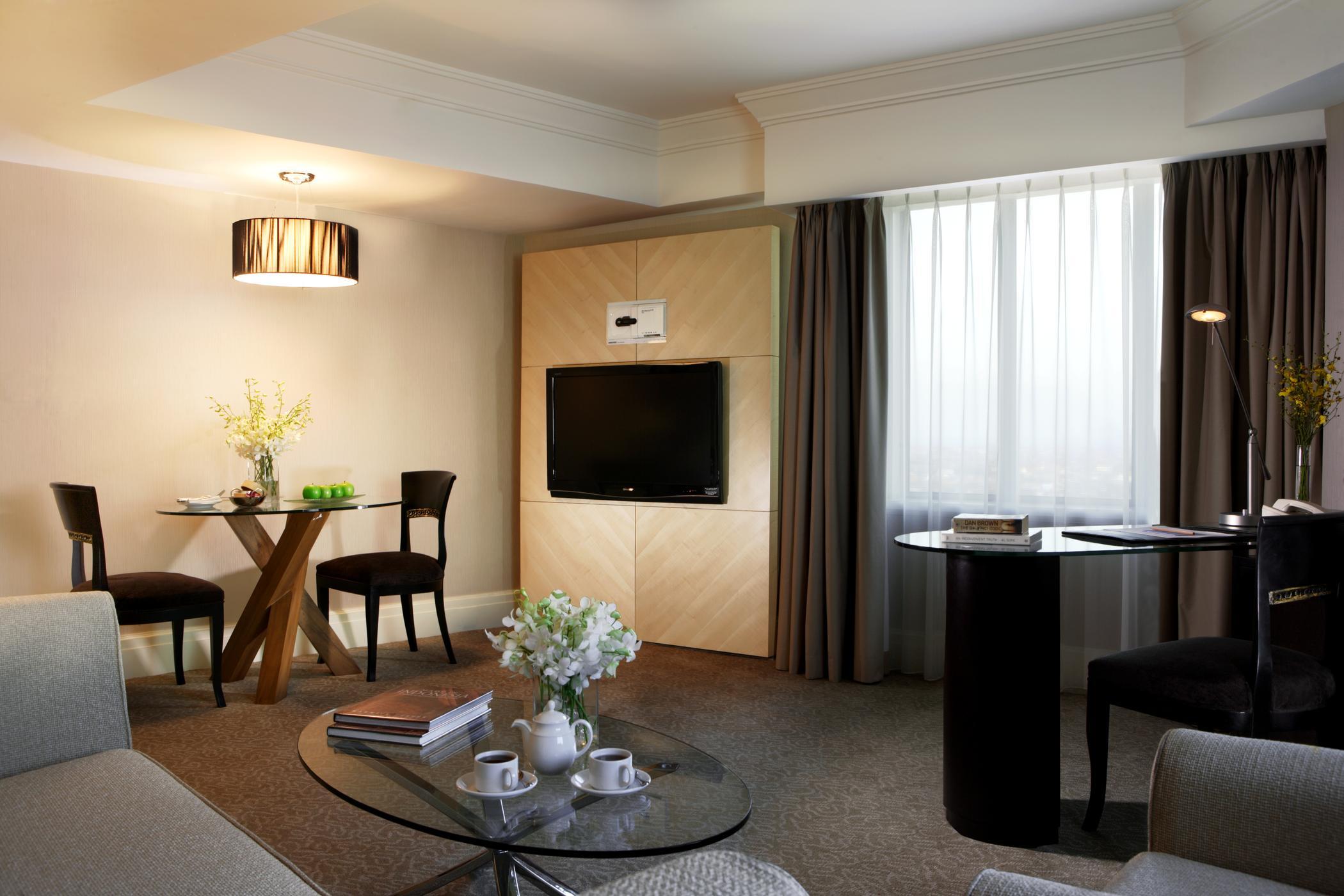 Hotel Sheraton & Towers Surabaya