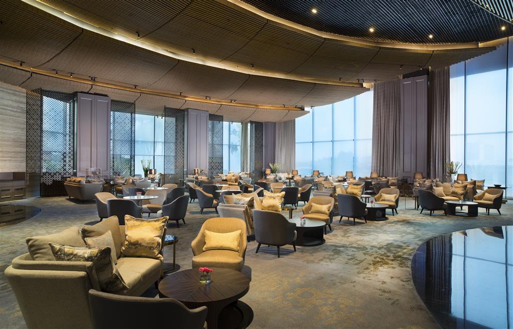 Sheraton & Towers 5*