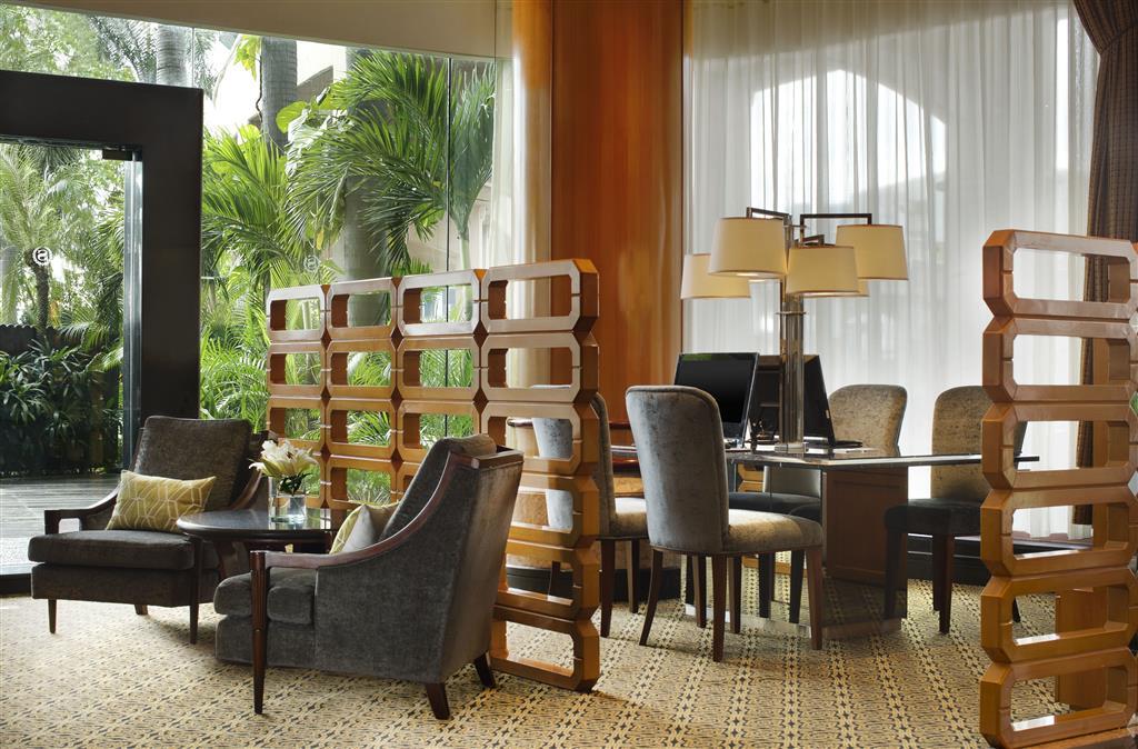 Sheraton & Towers Hotel 5*