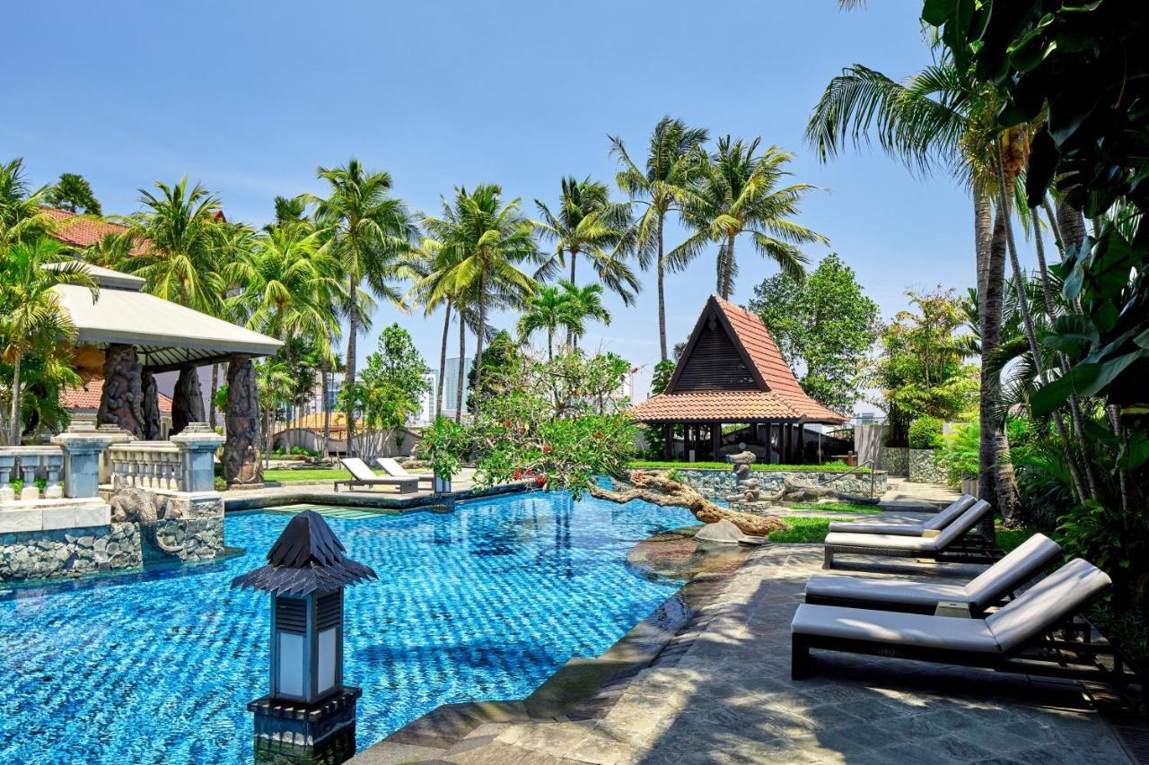 Hotel Sheraton & Towers